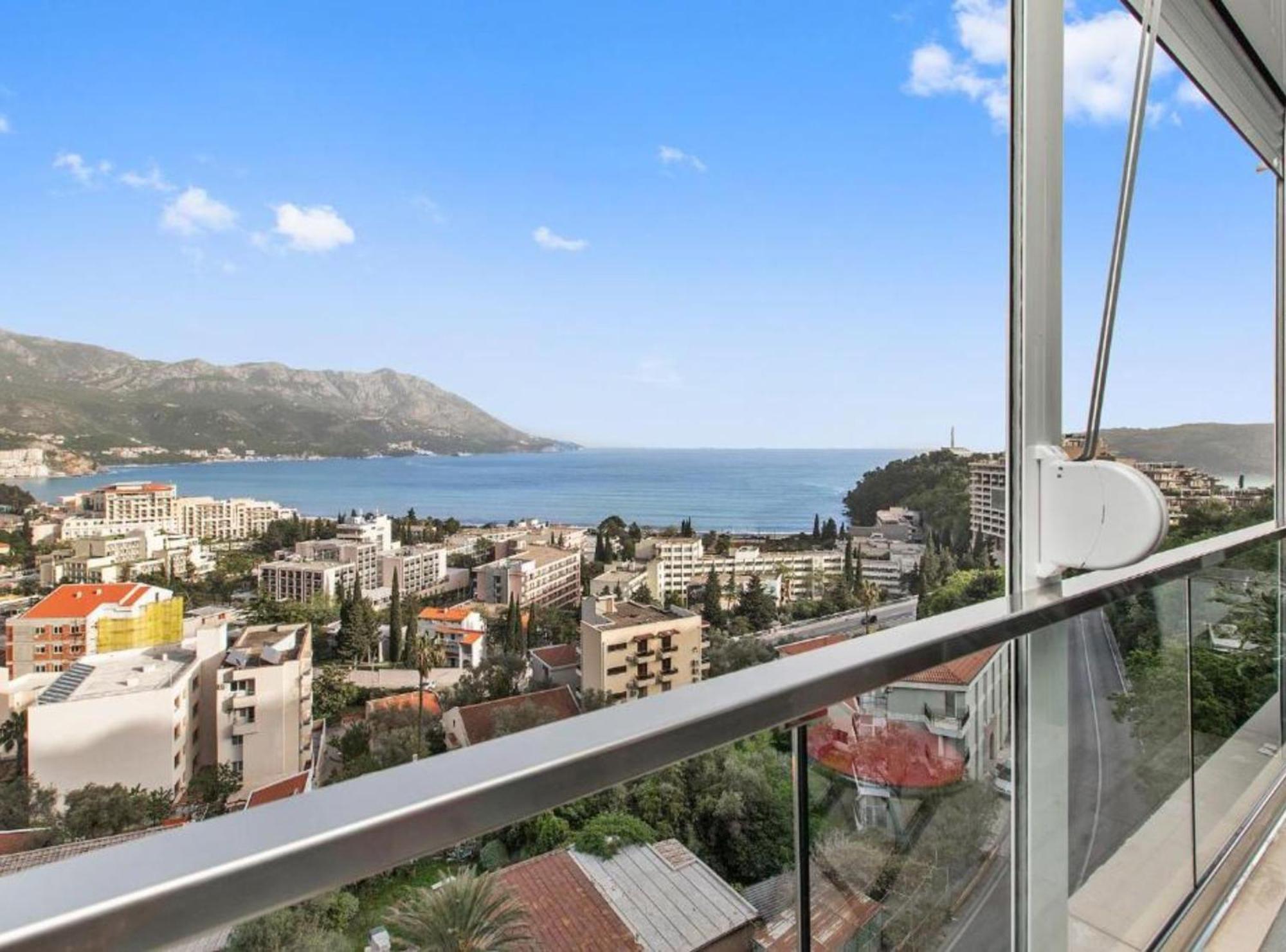 Apartment Hideaway With Breathtaking Views Budva